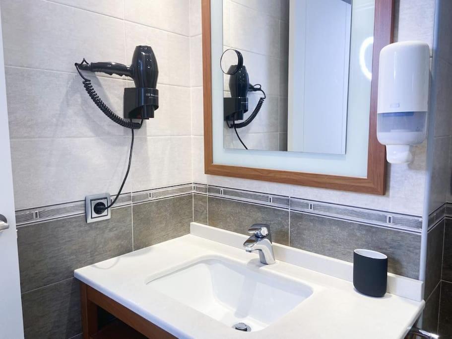Espectacular Apartamento Con Vistas En Escaldes - 10Min Caminando Al Centro - Parking Gratis L By Bonesvacances מראה חיצוני תמונה